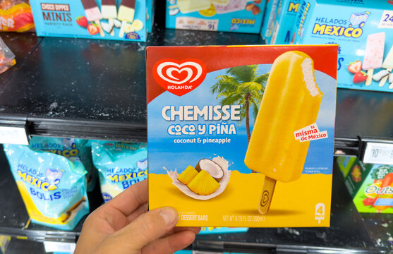 Holanda Chemisse Coco Y Pi&ntilde;a Frozen Popsicle Package
