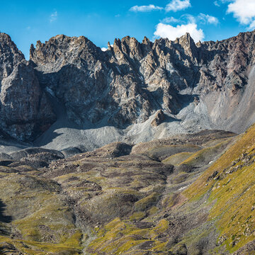Landscape Kazachstan, NATURE, mountain trees, river grees , clubs,, blue, peak, 