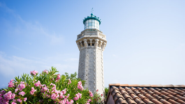 phare mont saint clair toit