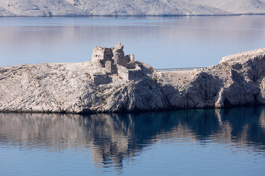 Croatia, Adria, Dalmatia, View of castle on pag island