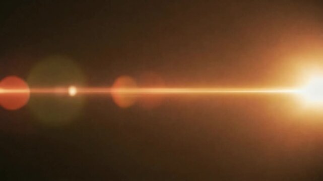 画面端で柔らかく脈打つ8mmフィルム風の光漏れ