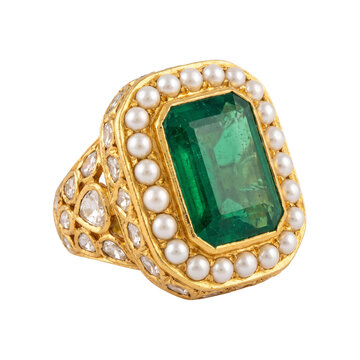 Traditional Jadau emerald gold ring with pearls and polki diamonds