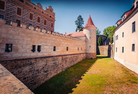 Beautiful summer view of Horsovsky Tyn castle. Wonderful afternoon cityscape of Horsovsky Tyn town, Domazlice District, Plzen Region, Czech Republic, Europe. Traveling concept background.