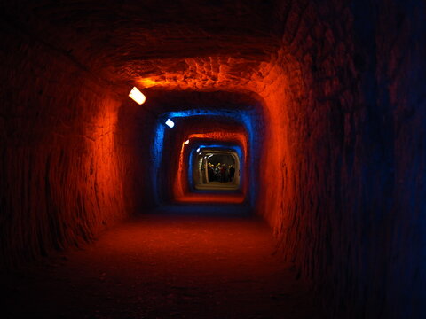 Kolorowy tunel