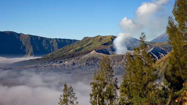 Blick auf das Tengger-Vulkan-Massiv