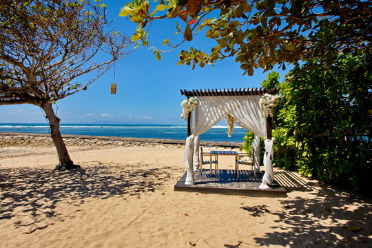 Pavillon am Strand