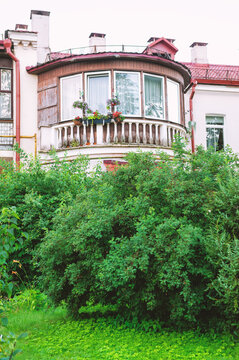 Historic house with an elegant bay