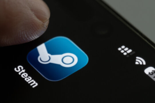 Finger press Steam app icon