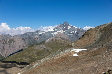 Obraz premium Hochgebirgslandschaft im Sommer