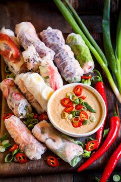 Vietnamese summer rolls with prawns and spicy peanut dip