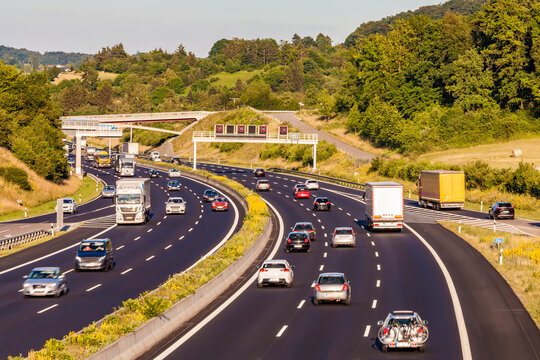 Germany, Baden-Wuerttemberg, Leonberg, motorway A 8