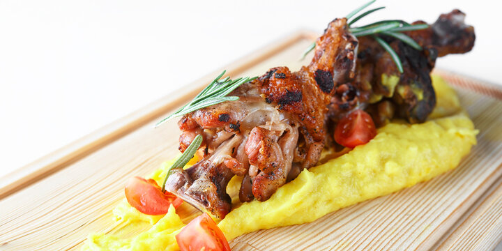 Roasted Pork Knuckle On Mashed Potato