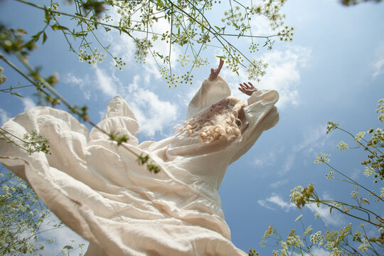 Dance in white dress 