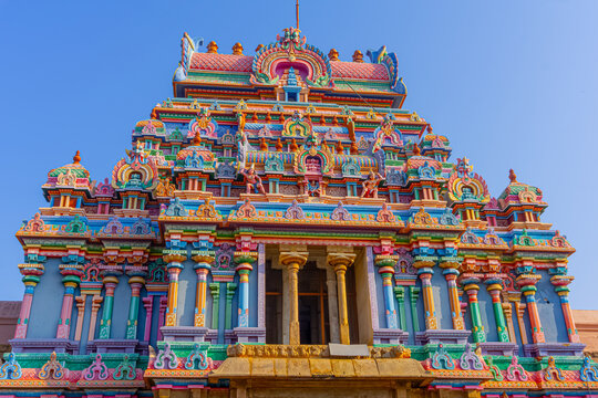 Sri Ranganatha Swamy temple is located in Srirangam, Tiruchirapalli, Tamil Nadu, South India. This Hindu temple dedicated to Ranganatha is a form of Vishnu & his consort Ranganayaki a form of Lakshmi.