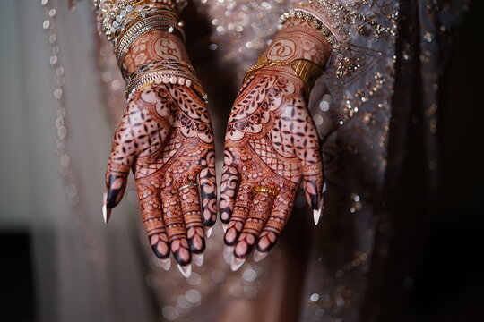 Bridal mehendi hand close up