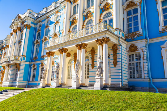 Grand blue palace gleams under bright sun