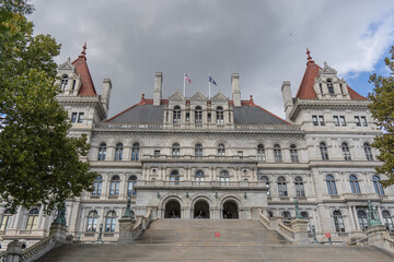 Obraz premium Albany, New York, October 9, 2024: The New York State Capitol building in Albany, New York