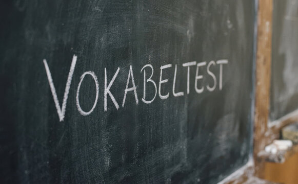 Vokabeltest an Tafel geschrieben Schulkonzept f&uuml;r Bildung und Pr&uuml;fungssituation