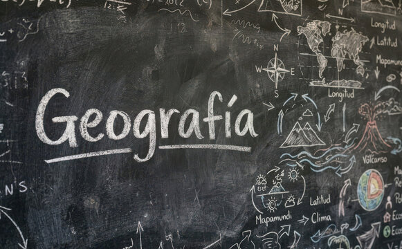 Geografia texto en pizarra escolar gis educacion aprendizaje escuela estudio clase ciencias