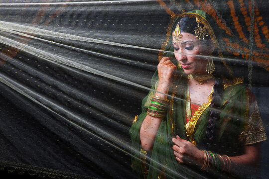 Portrait of a Muslim bride 