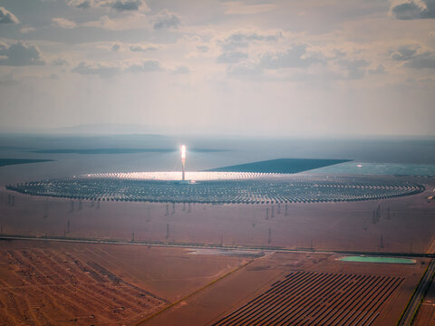 Dunhuang molten salt tower concentrated solar power plant on gobi desert