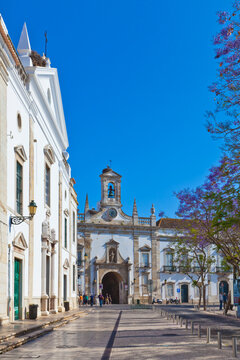 Portugal, Faro, View of Arco da Vila building