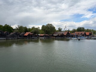 Fototapeta premium Blick auf den Ammersee bei Dießen in Bayern 