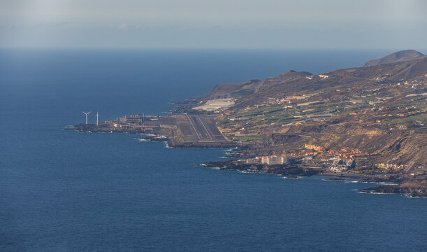 Aeropuerto de La Palma desde las alturas