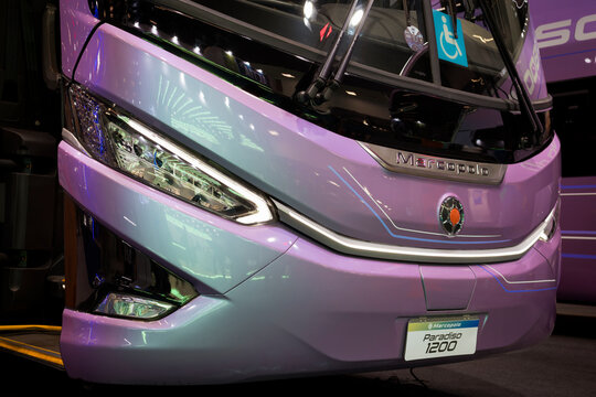 Front view of the Marcopolo Paradiso G8 TEC 1200 bus on display at an event.