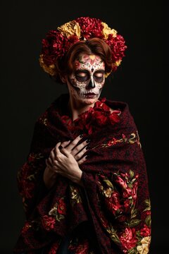 Creative Sugar Skull Makeup for Halloween and Day of the Dead Celebration