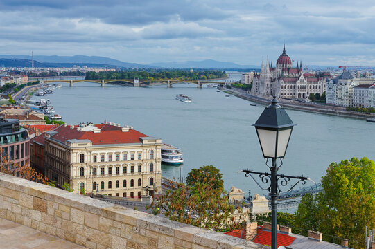 View of the Danube River with the Hungarian Parliament Building in Budapest, Hungary during daylight hours