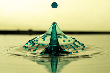Liquid Tiara © Diane