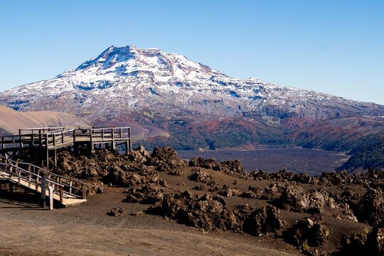 Mirador al volcan Tolhuaca, region de la Araucania, Chile