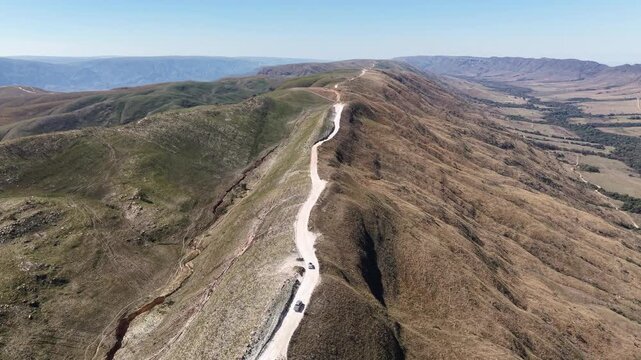 Aerial view of Caminho do C&eacute;u, a scenic road that follows the mountain ridge in the region of Delfin&oacute;polis, in Serra da Canastra, Minas Gerais, Brazil