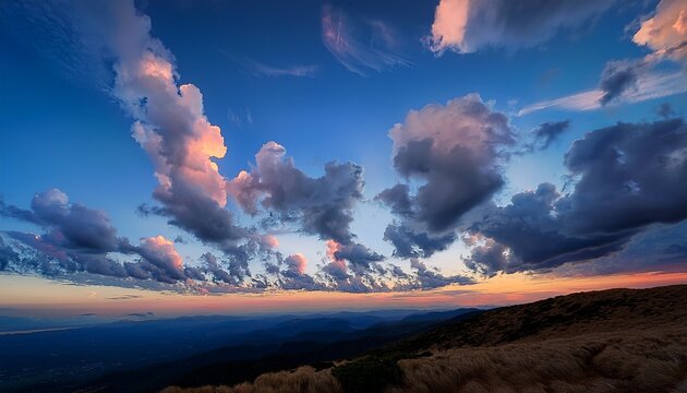 Nuvens Ao Anoitecer