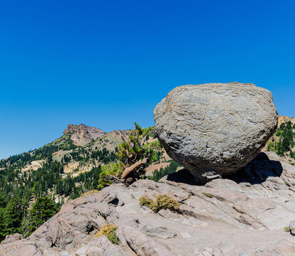 Balanced Boulder and Brokeoff Mountain on The Bumpass Hell Trail, Lassen Volcanic National Park, California, USA
