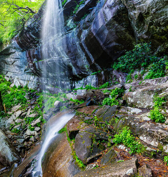 Le Conte Creek Flowing Over Rainbow Falls In The Appalachian Forest, Great Smoky Mountains National Park, Tennessee, USA
