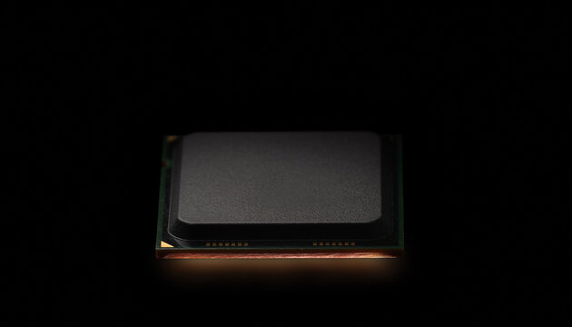 暗い背景に浮かぶCPUプロセッサのクローズアップ、半導体と高性能コンピューティングのイメージ