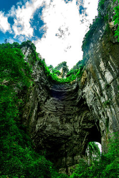 Rock formations on karst landforms - Eagles
