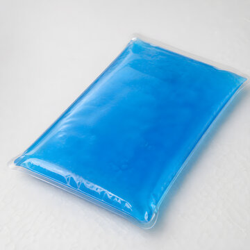 Cold pack for veterinary specimen transport