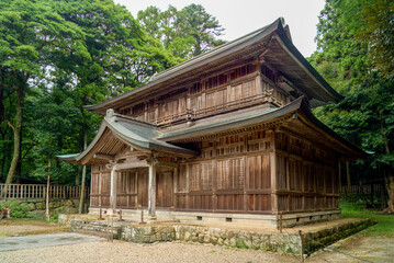 Obraz premium Traditional Wooden Shrine Building at Izumo Taisha Grand Shrine