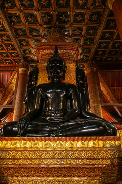 Wat Phumin, Nan Province, showcasing ornate Lanna temple art, golden decoration and sacred Buddhist heritage of Northern Thailand