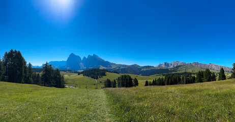 Fototapeta premium Alpe di Siusi at sunny morning sunrise, Dolomites mountains, Italy