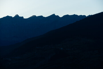 Fototapeta premium alpine landscape panorama in the evening, mountain