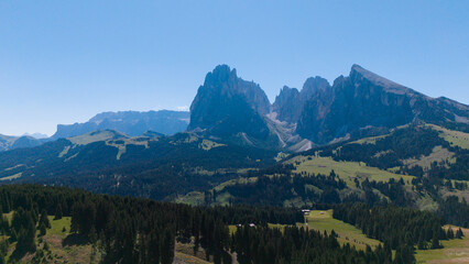 Fototapeta premium Alpe di Siusi at sunny morning sunrise, Dolomites mountains, Italy