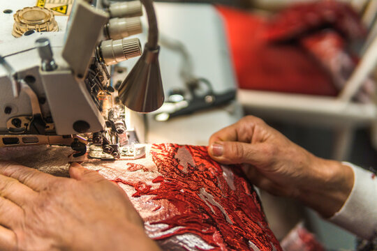 Modiste sew handmade red dress fabric on sewing machine