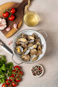 Vongole with tomato garlic and parsley summer seafood