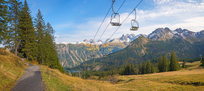 Circular hiking trail below the chairlift on the Fellhorn mountain. allgau alps near Oberstdorf