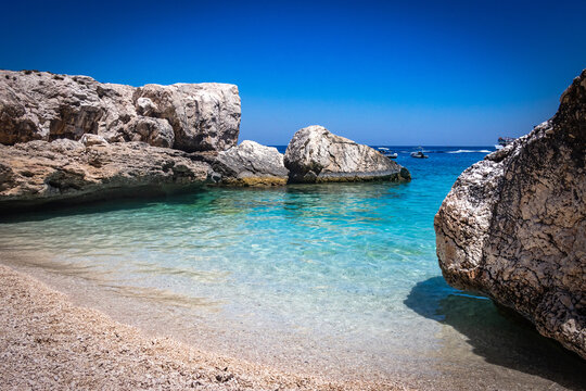 cala mariolu, limestone cliffs and turquoise water, coast of baunei, gulf of orosei, sardinia, sardegna, italy, mediterranean sea, vacation