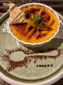 Cr&egrave;me br&ucirc;l&eacute;e 